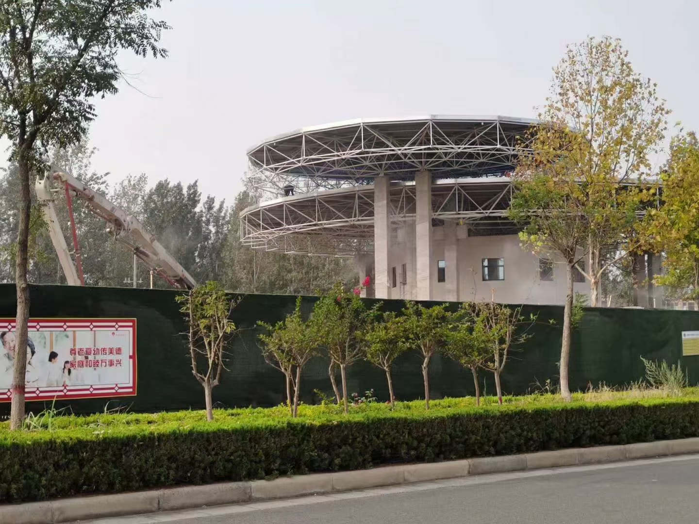 ��ʯ�������Դ·����վ����