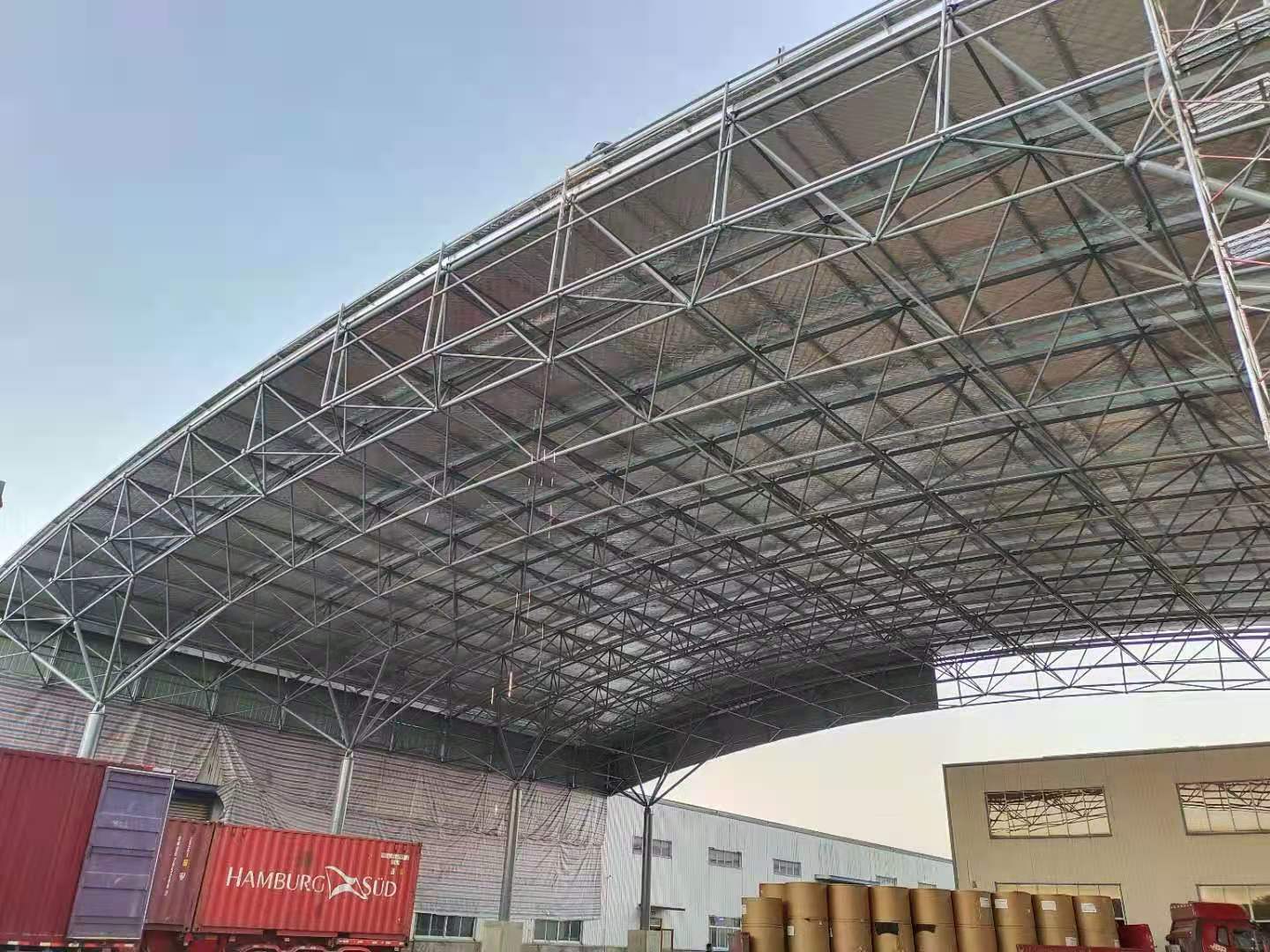 ��ɽ��ػݽ�����Ʒ���޹�˾װж�������ܹ��̽���